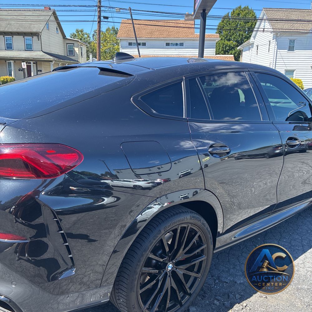 2023 BMW X6 M50i