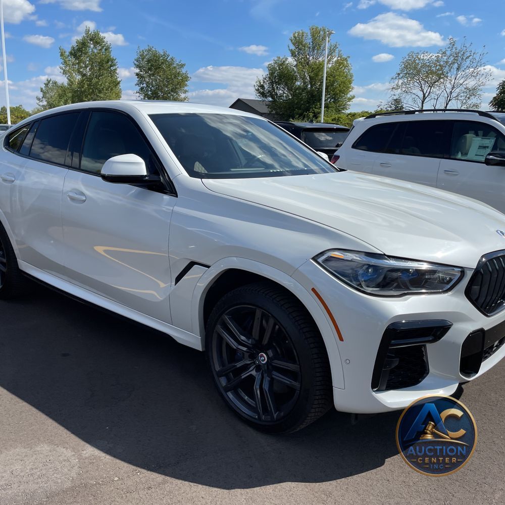2023 BMW X6 M50i