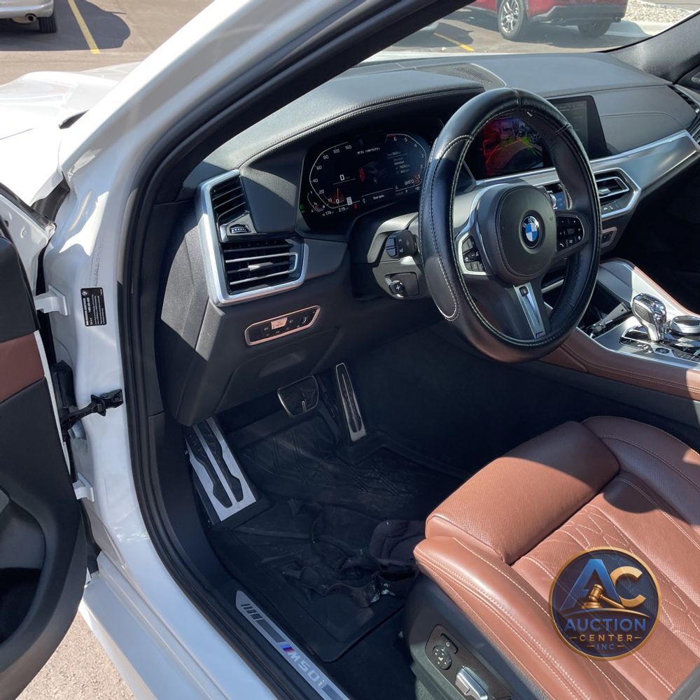2023 BMW X6 M50i