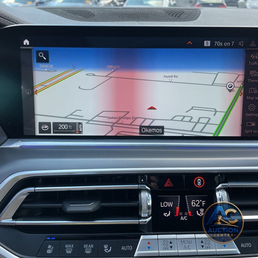 2023 BMW X6 M50i