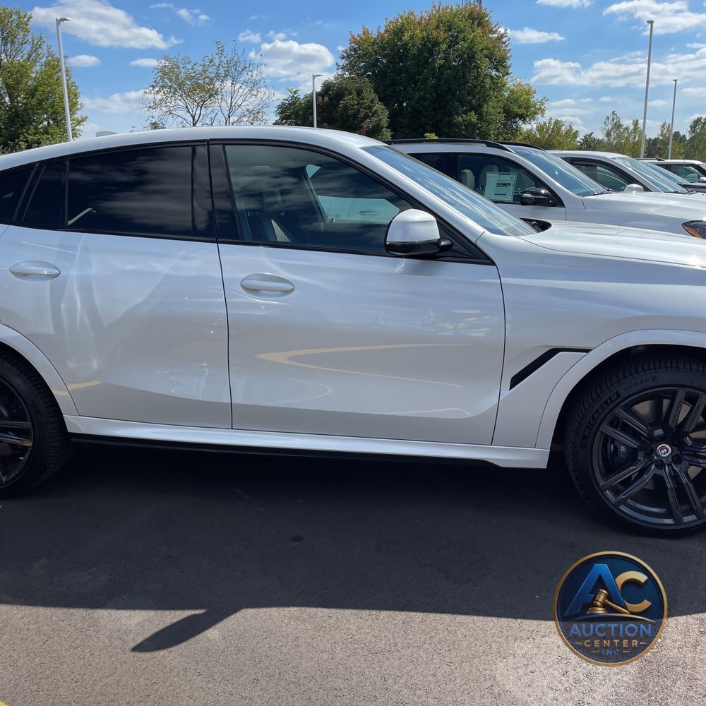 2023 BMW X6 M50i