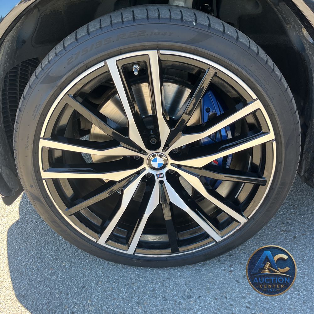 2021 BMW X6 M50i