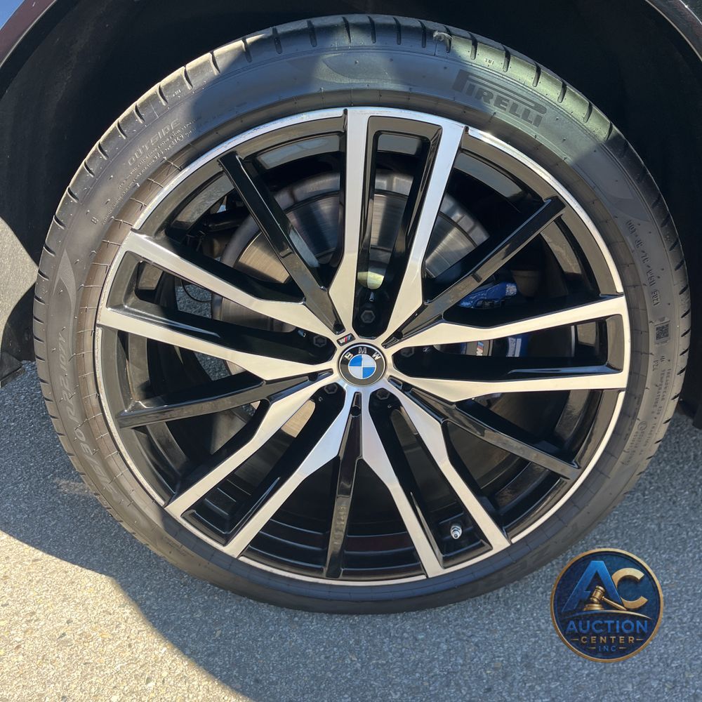 2021 BMW X6 M50i