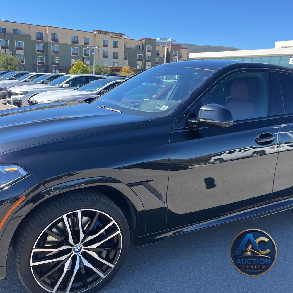 2021 BMW X6 M50i