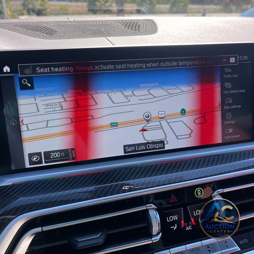 2021 BMW X6 M50i