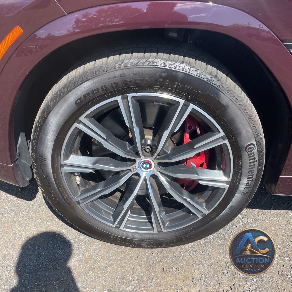 2023 BMW X6 M50i