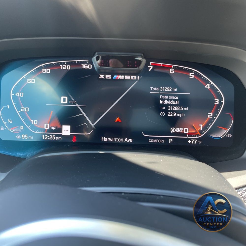 2023 BMW X6 M50i