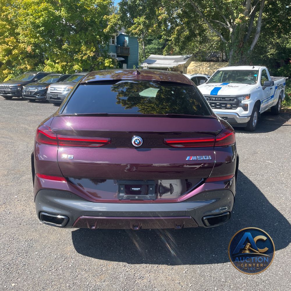 2023 BMW X6 M50i