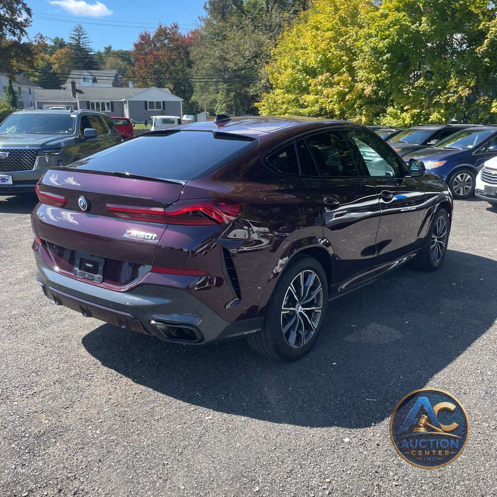 2023 BMW X6 M50i