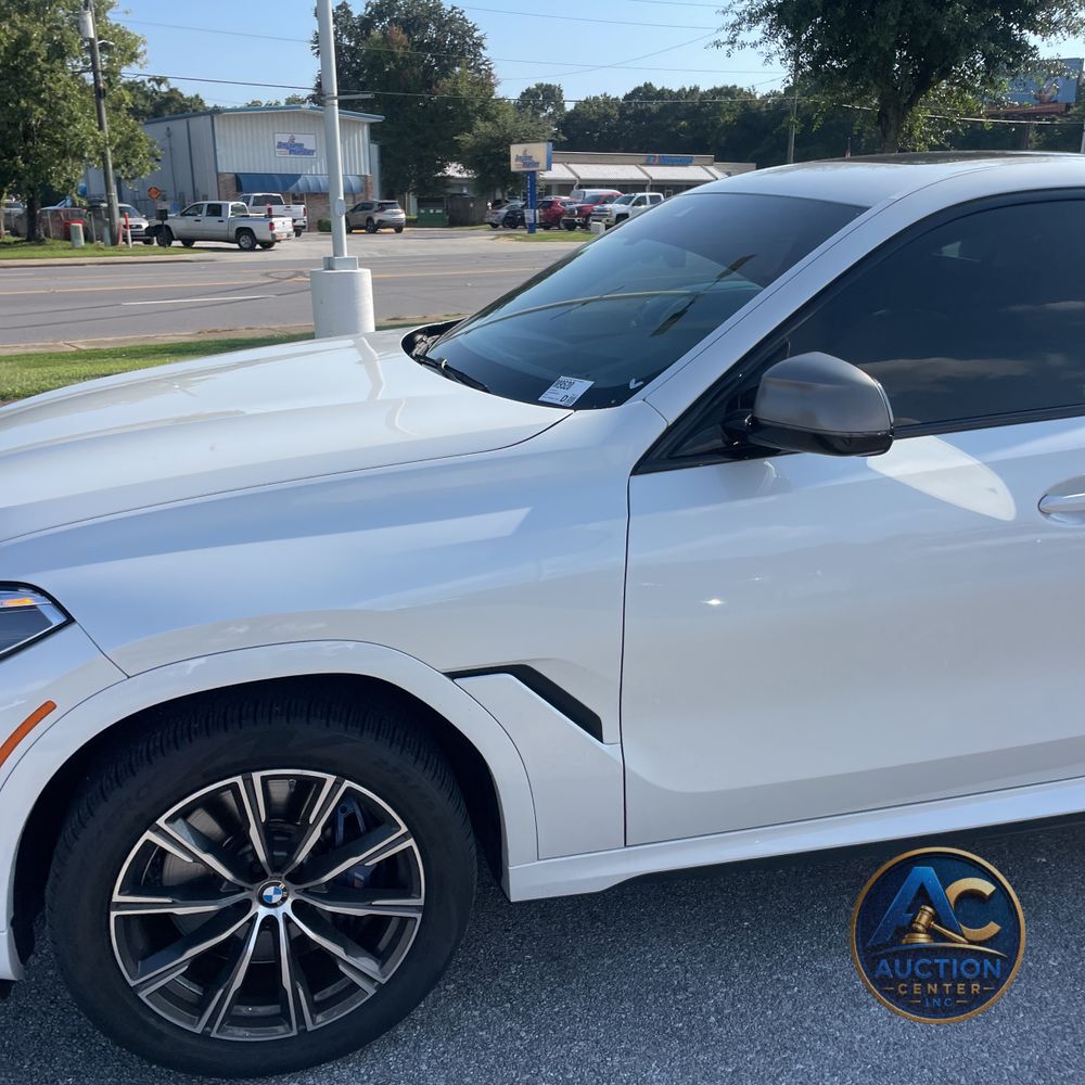2022 BMW X6 M50i