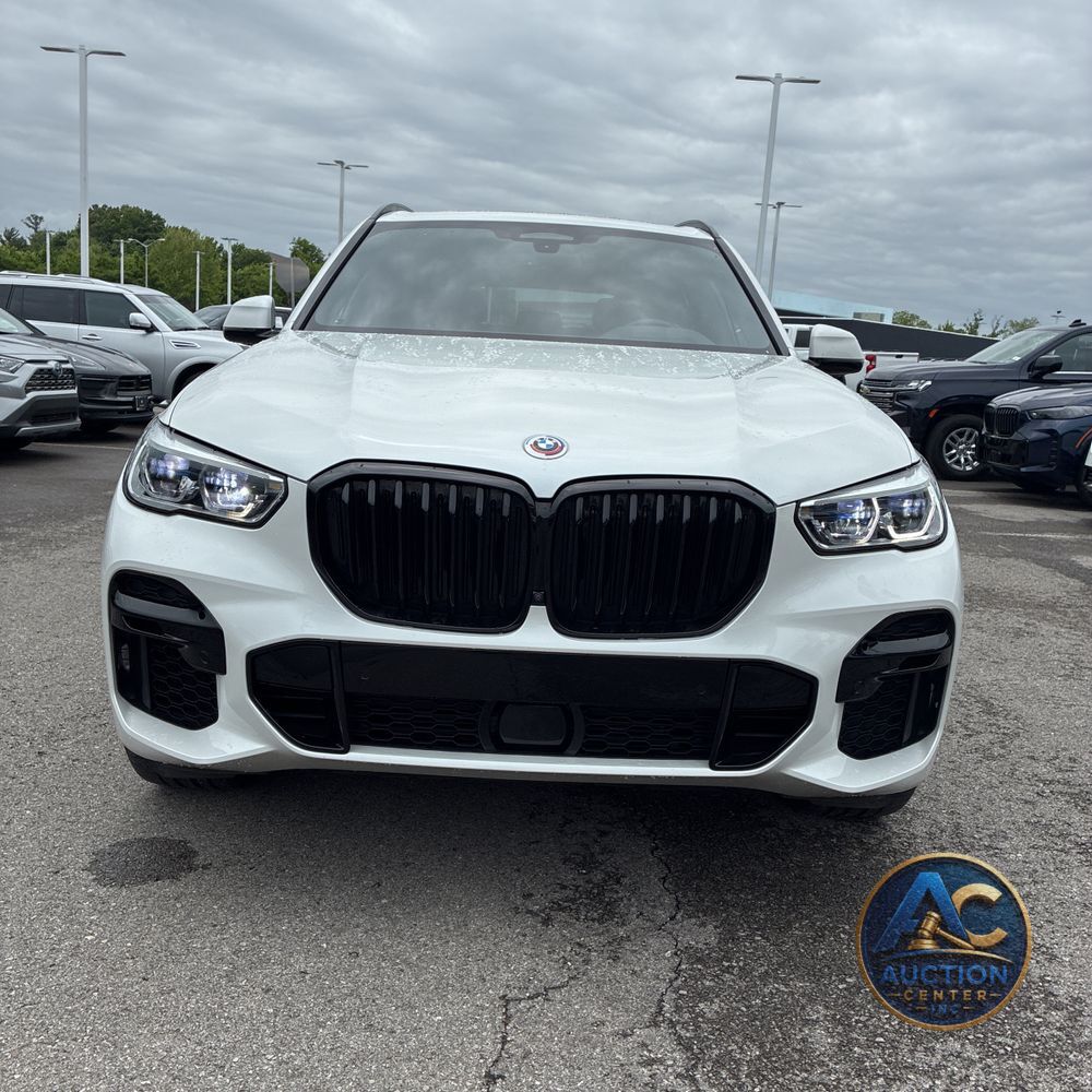 2023 BMW X5 M50i