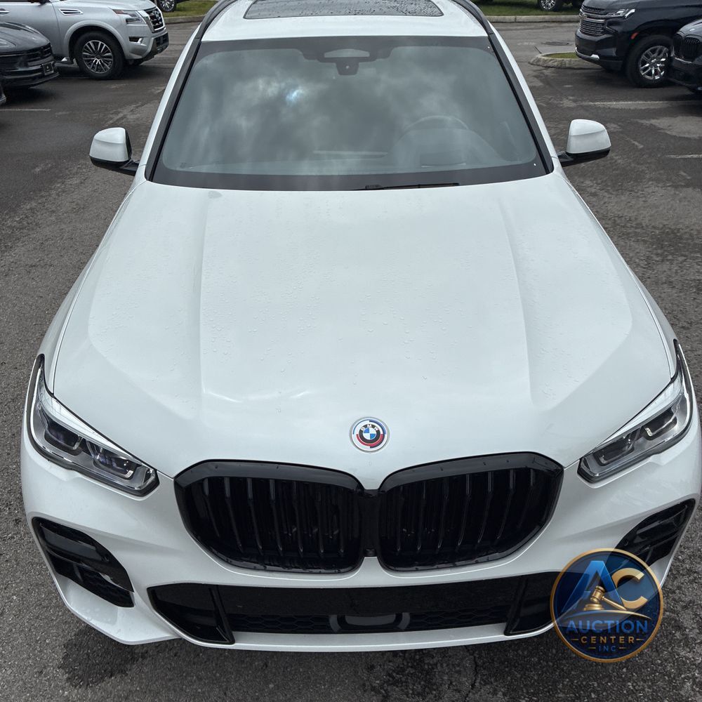 2023 BMW X5 M50i