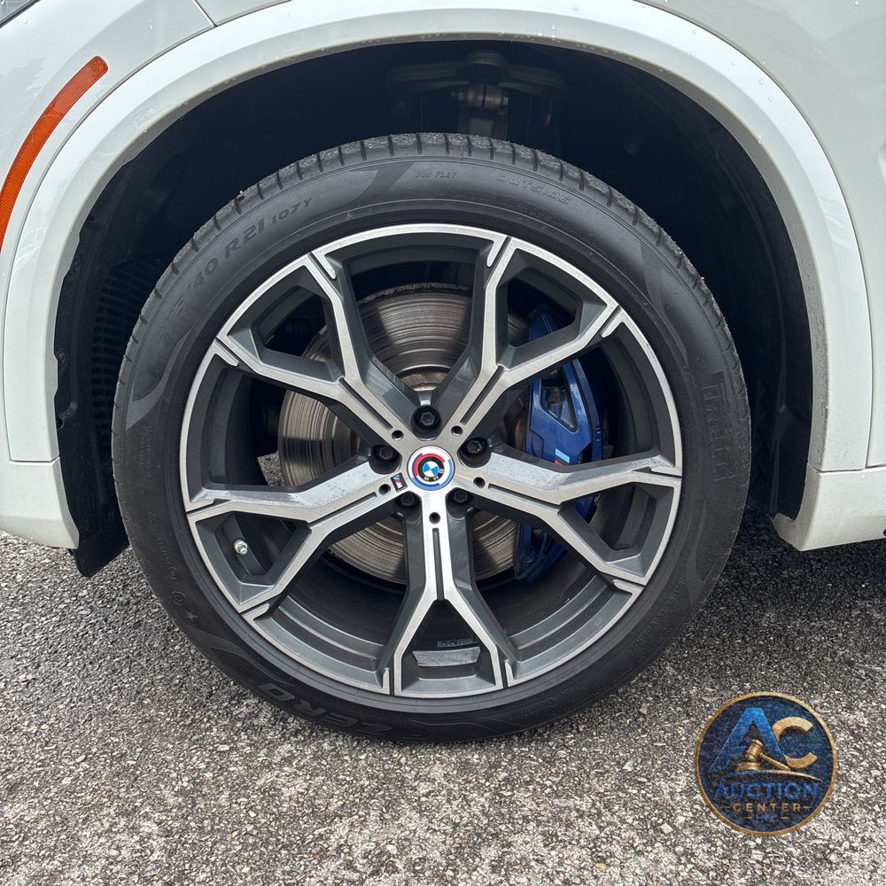 2023 BMW X5 M50i