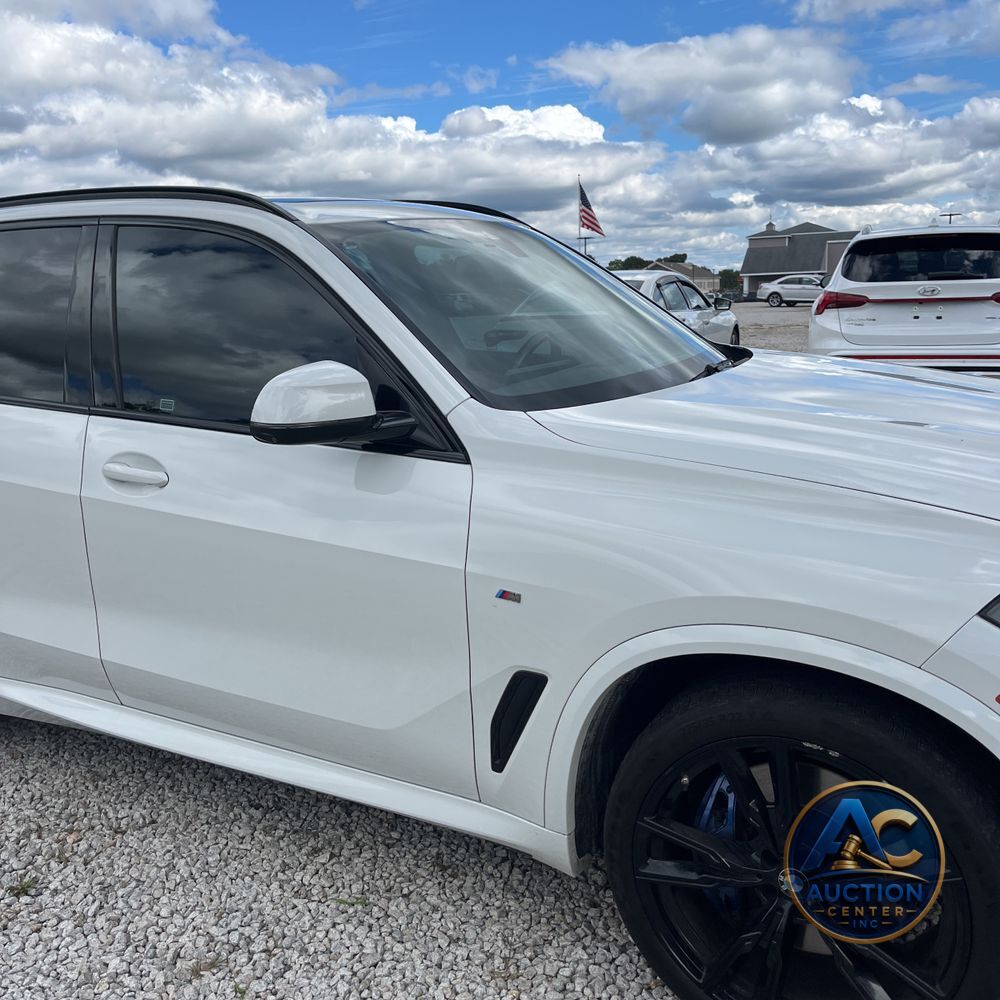 2022 BMW X5 M50i