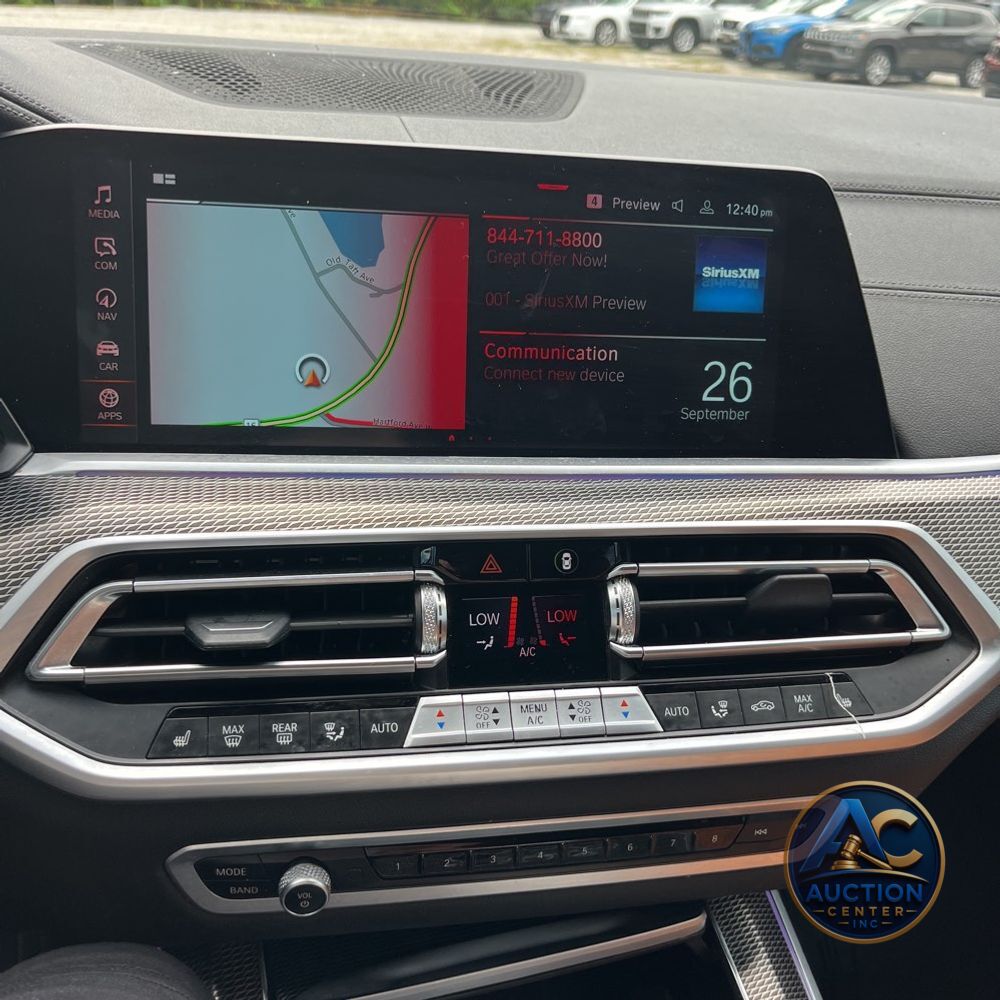 2022 BMW X5 M50i