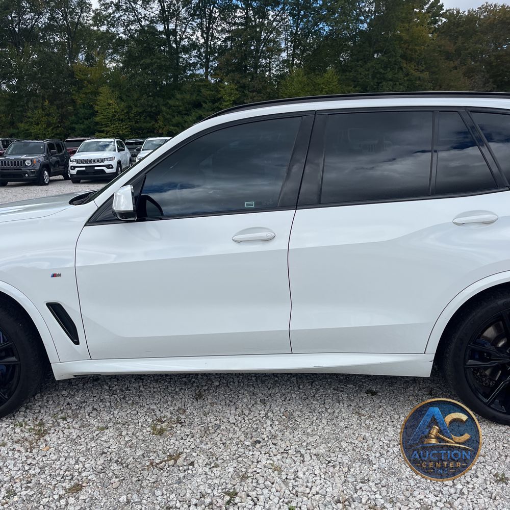 2022 BMW X5 M50i