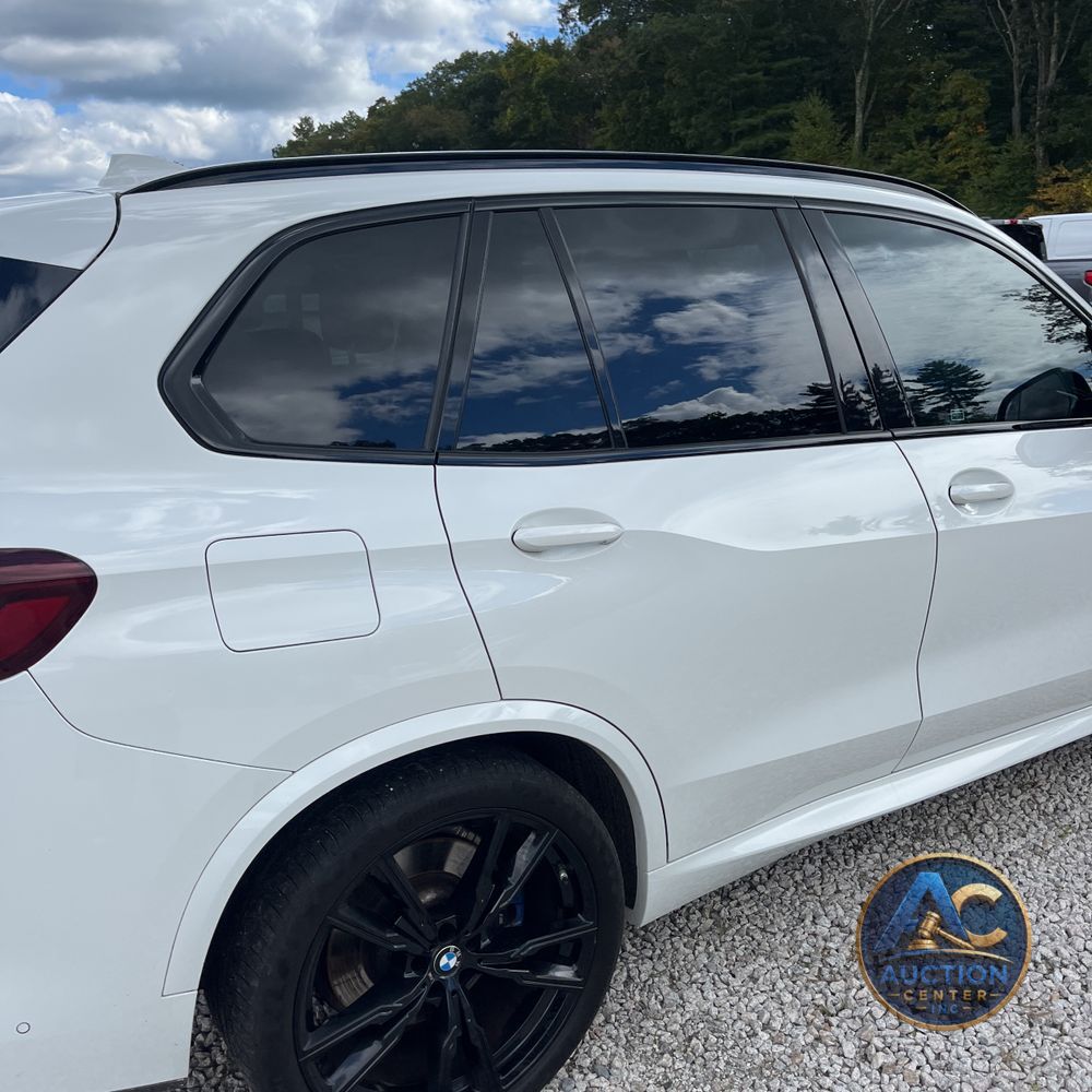 2022 BMW X5 M50i