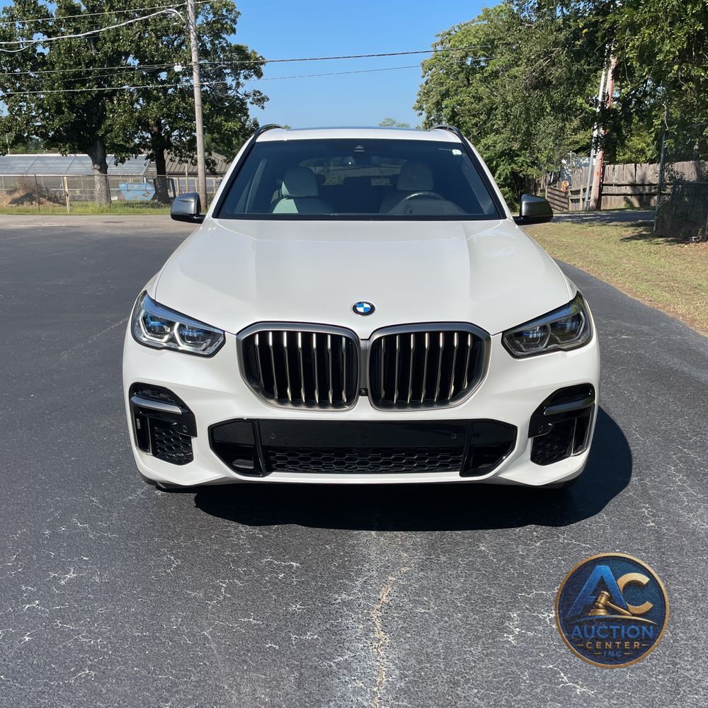 2023 BMW X5 M50i