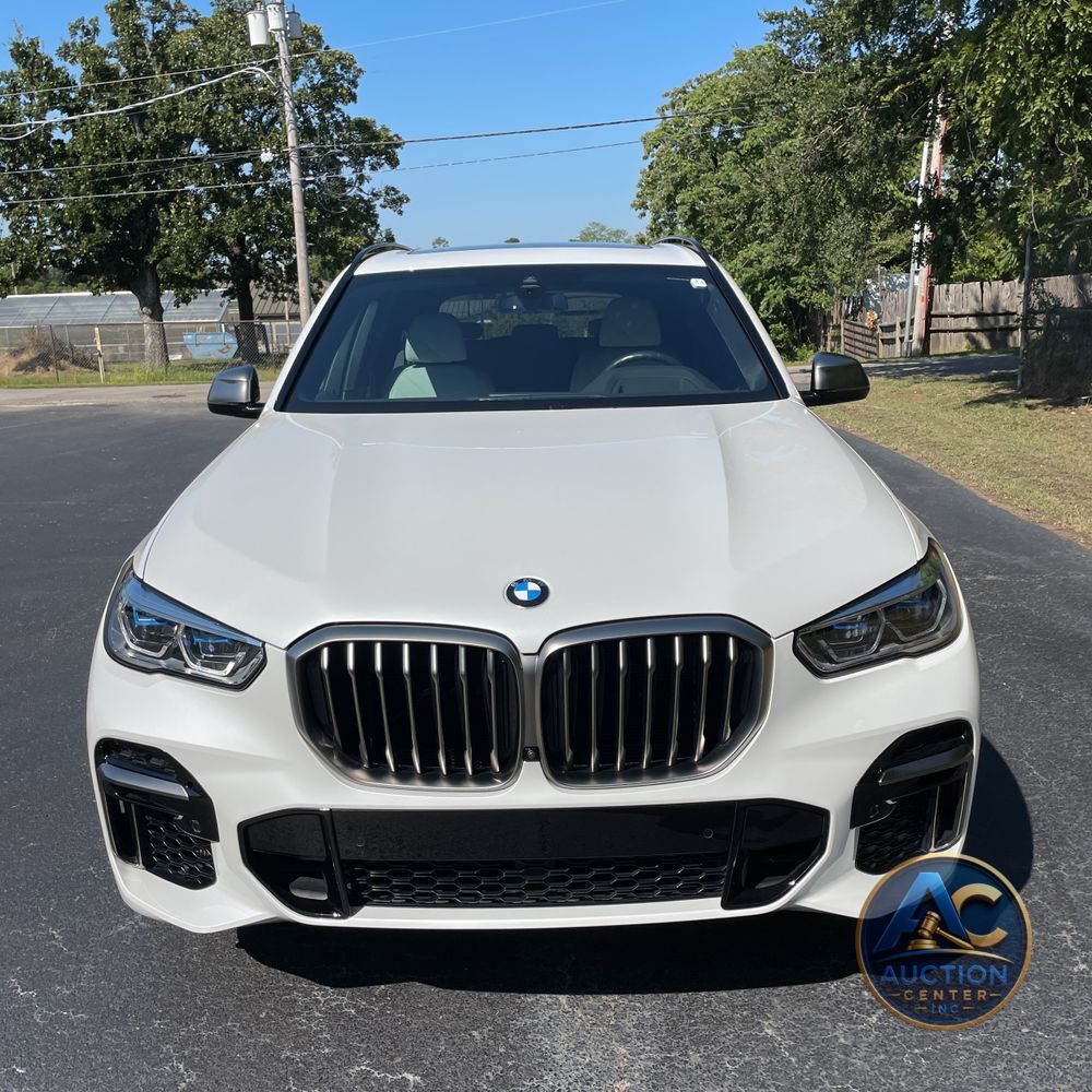 2023 BMW X5 M50i