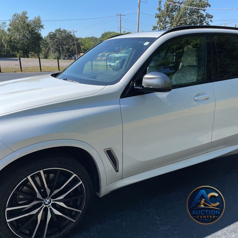 2023 BMW X5 M50i