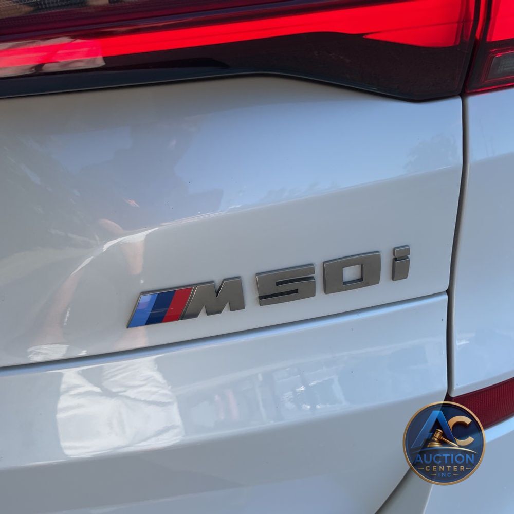 2023 BMW X5 M50i