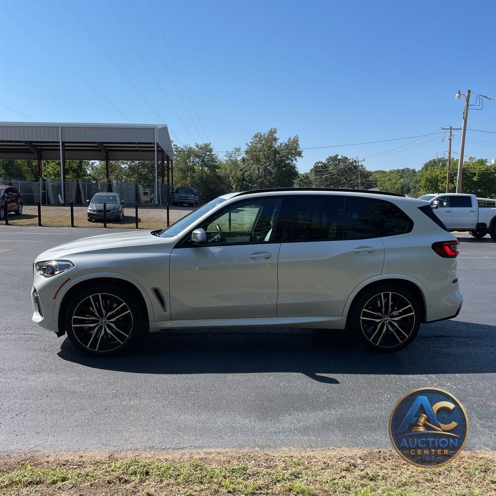 2023 BMW X5 M50i