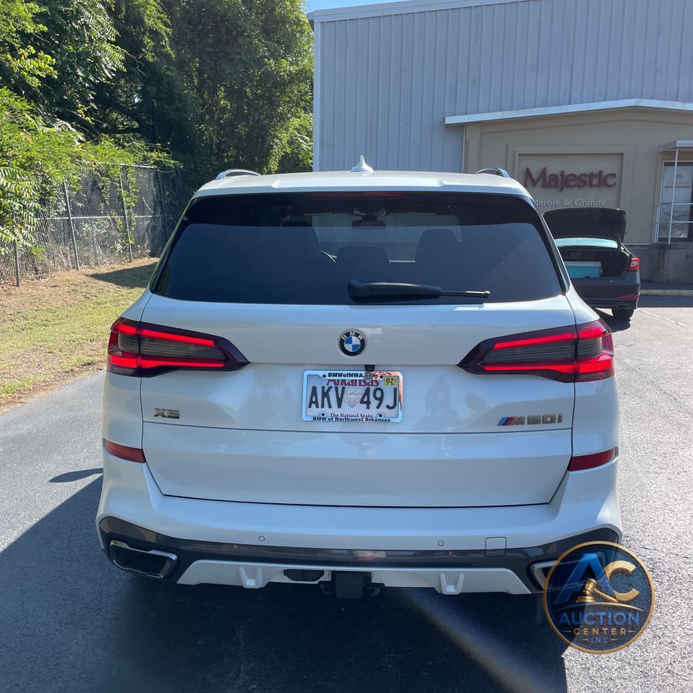 2023 BMW X5 M50i