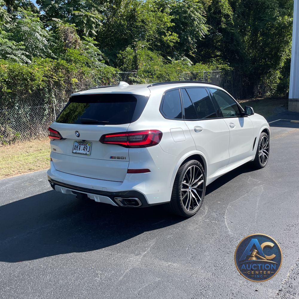 2023 BMW X5 M50i