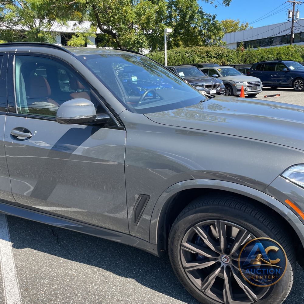 2023 BMW X5 M50i