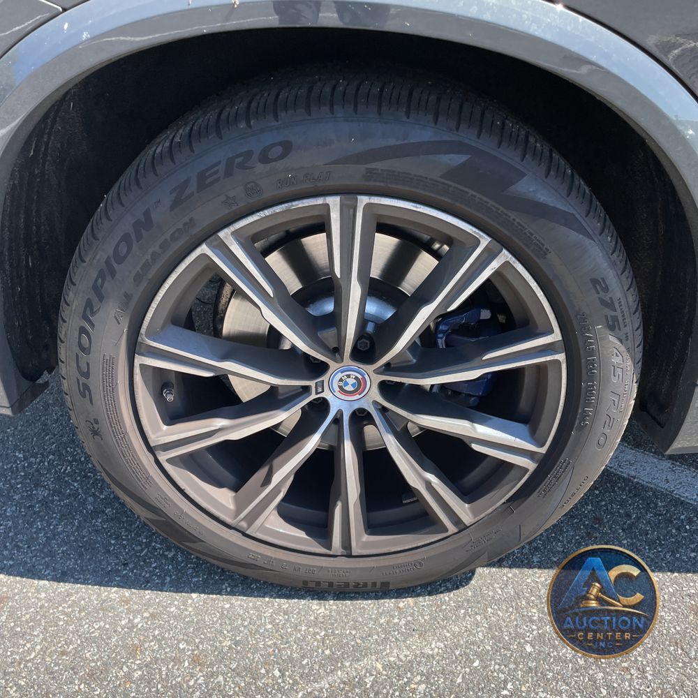 2023 BMW X5 M50i