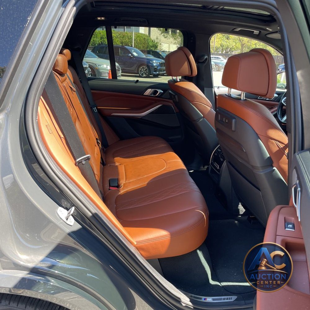 2023 BMW X5 M50i
