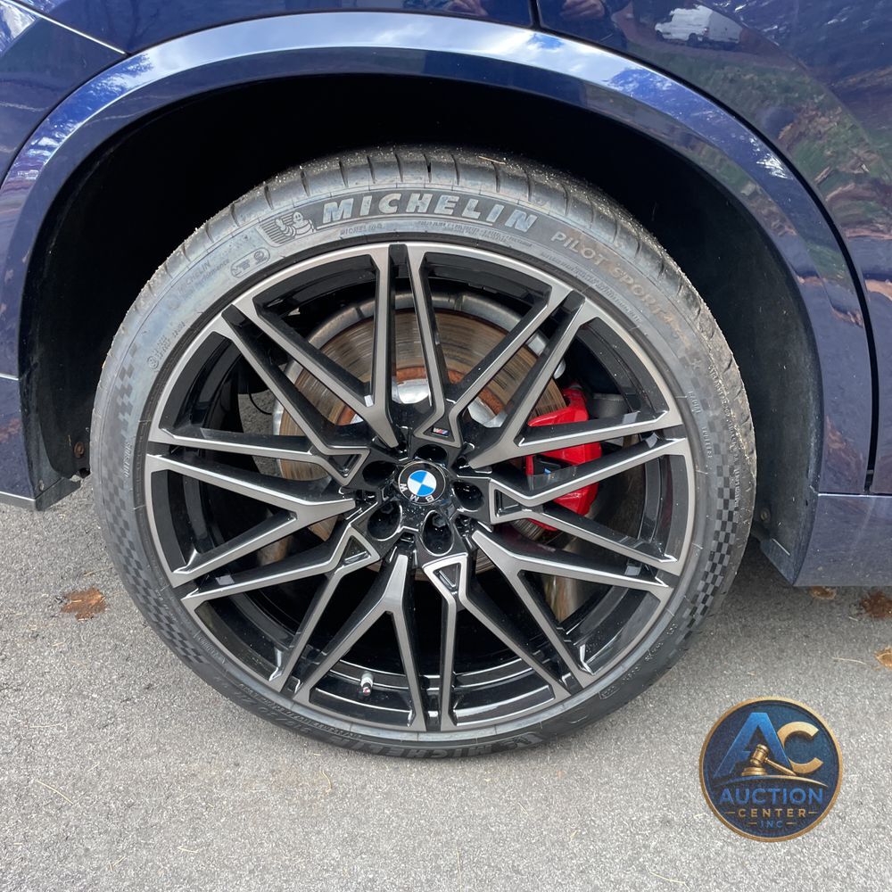 2022 BMW X5 M50i