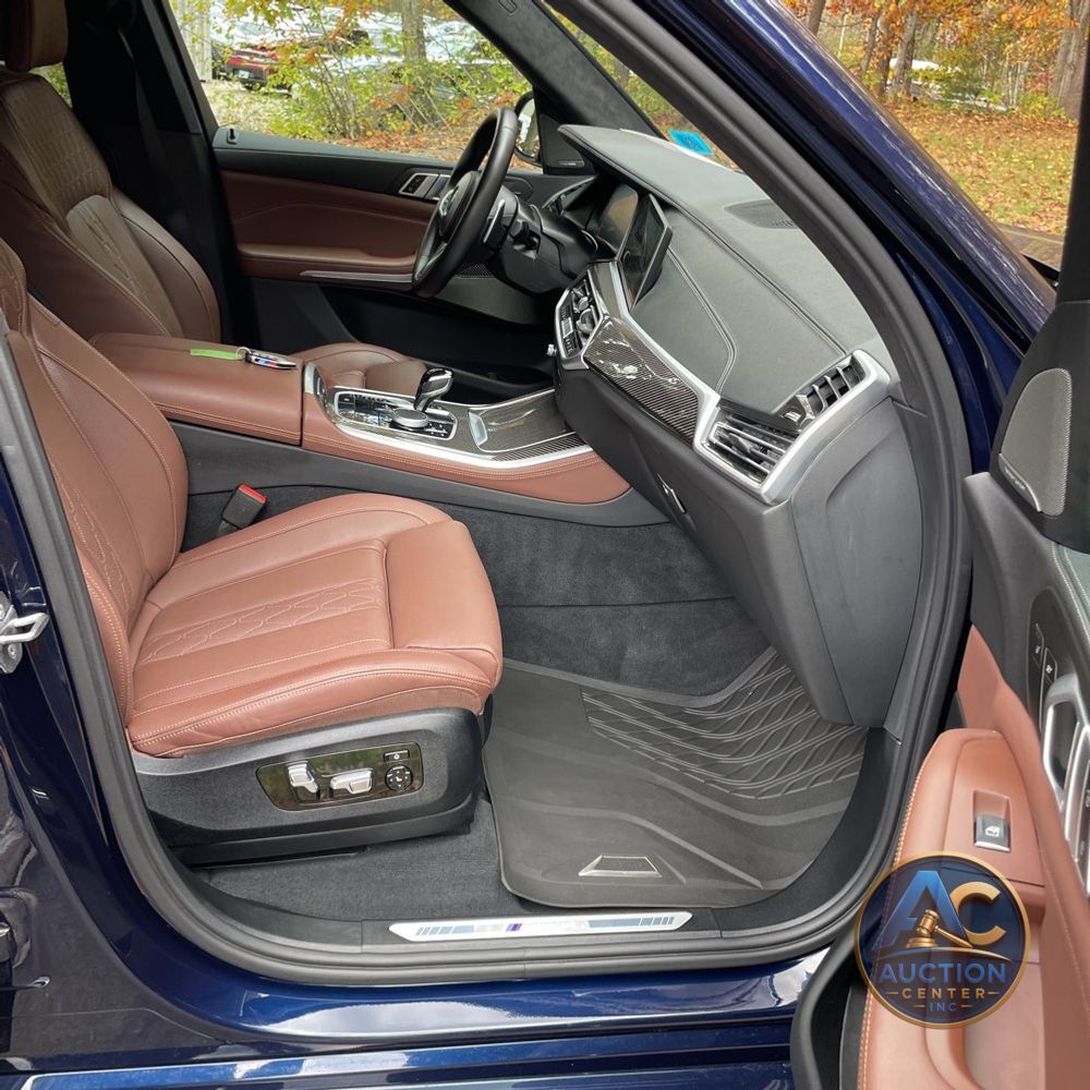 2022 BMW X5 M50i