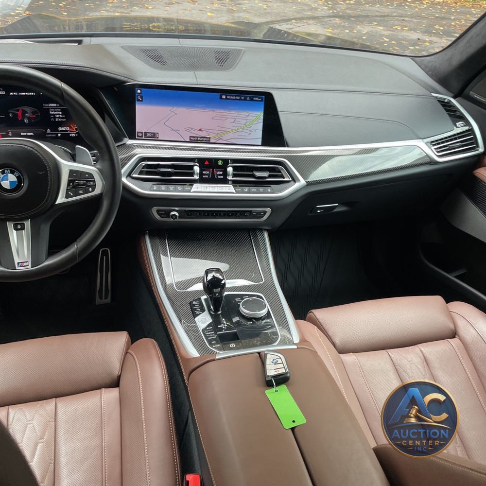2022 BMW X5 M50i