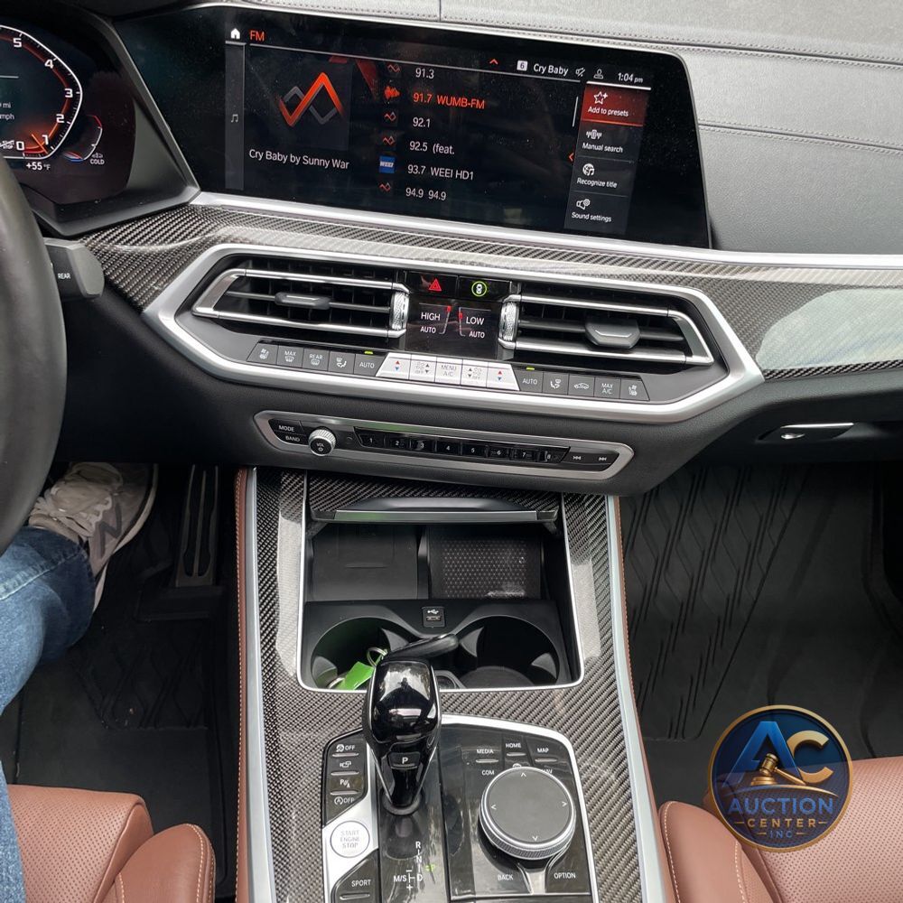 2022 BMW X5 M50i