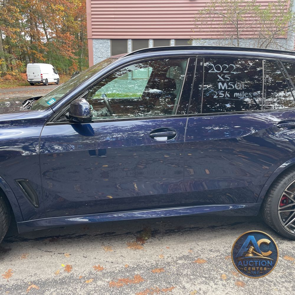 2022 BMW X5 M50i
