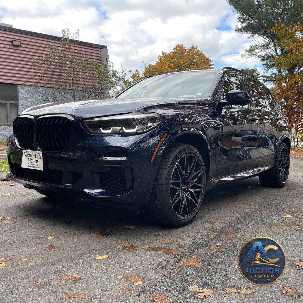 2022 BMW X5 M50i