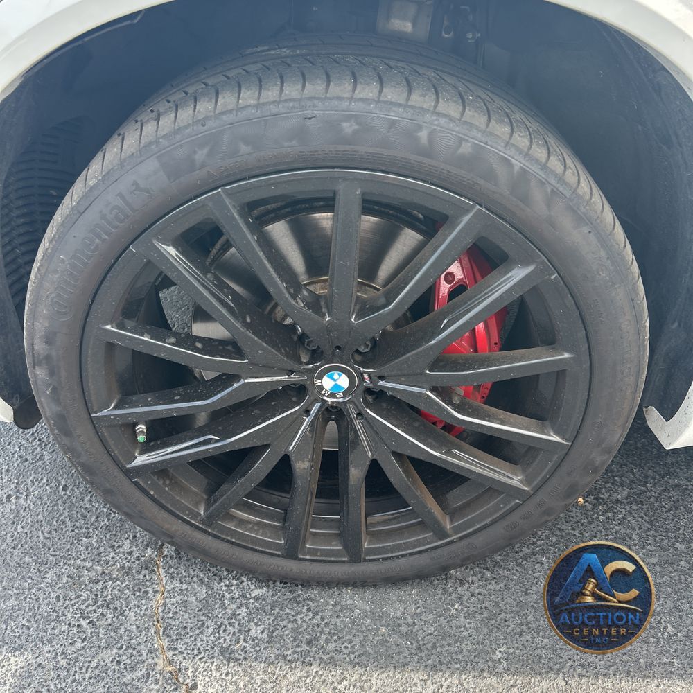 2023 BMW X5 M50i