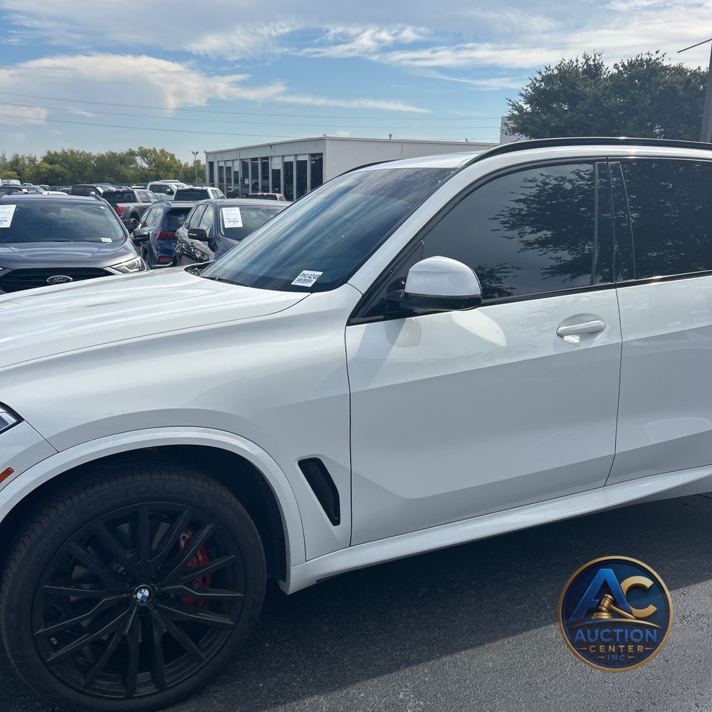 2023 BMW X5 M50i