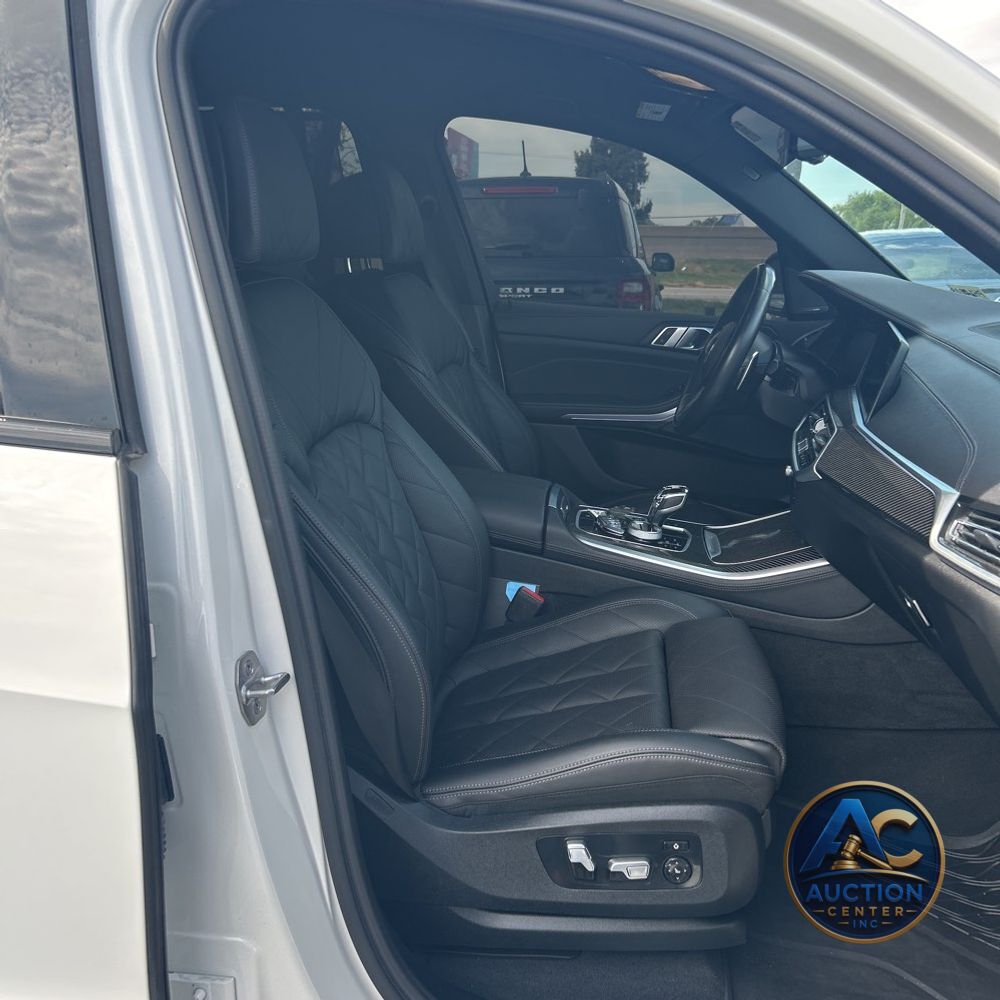 2023 BMW X5 M50i