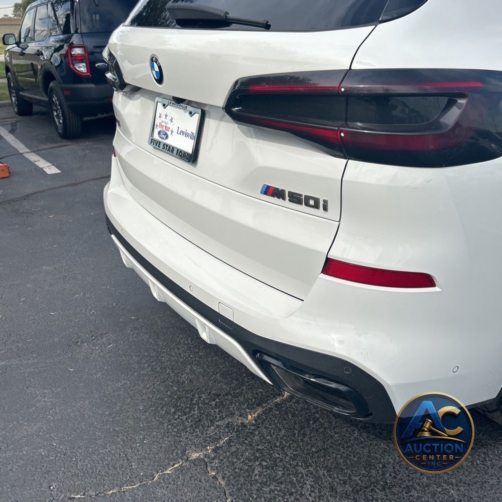 2023 BMW X5 M50i