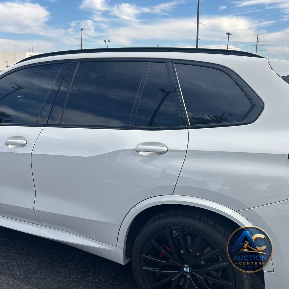 2023 BMW X5 M50i
