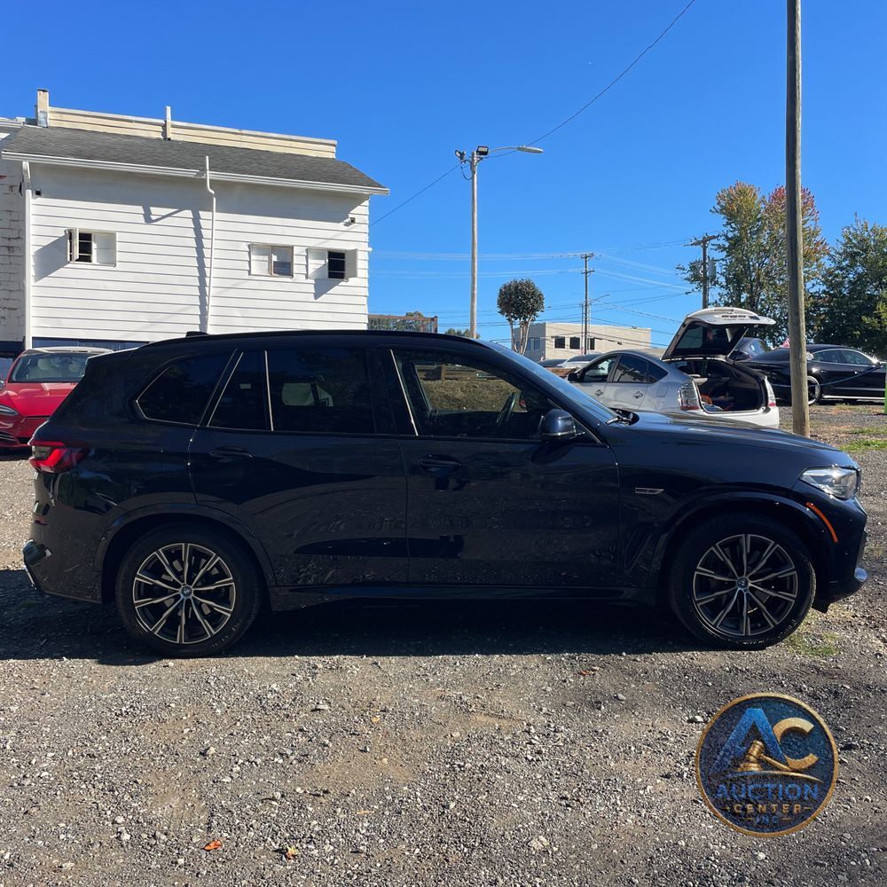 2023 BMW X5 xDrive45e