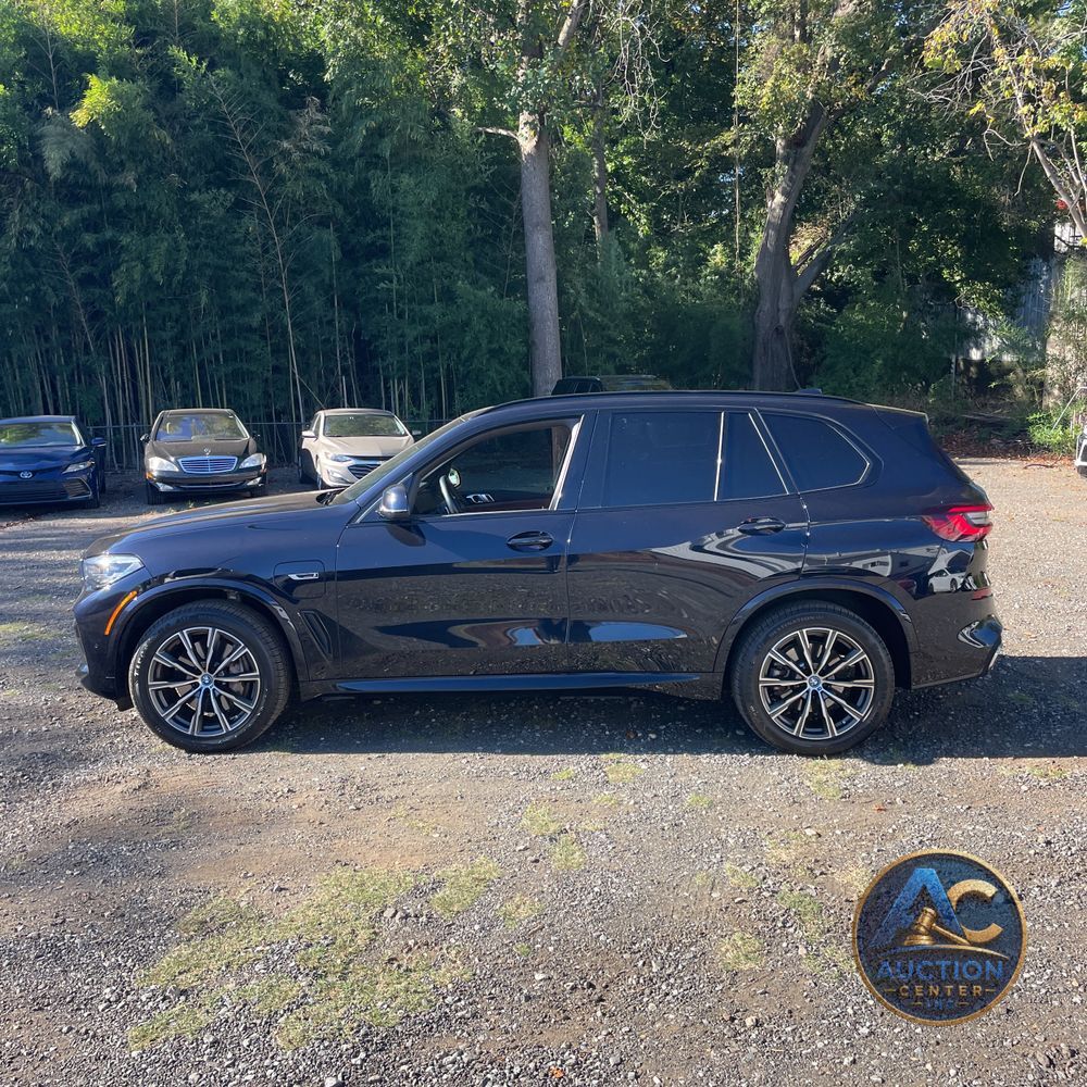 2023 BMW X5 xDrive45e
