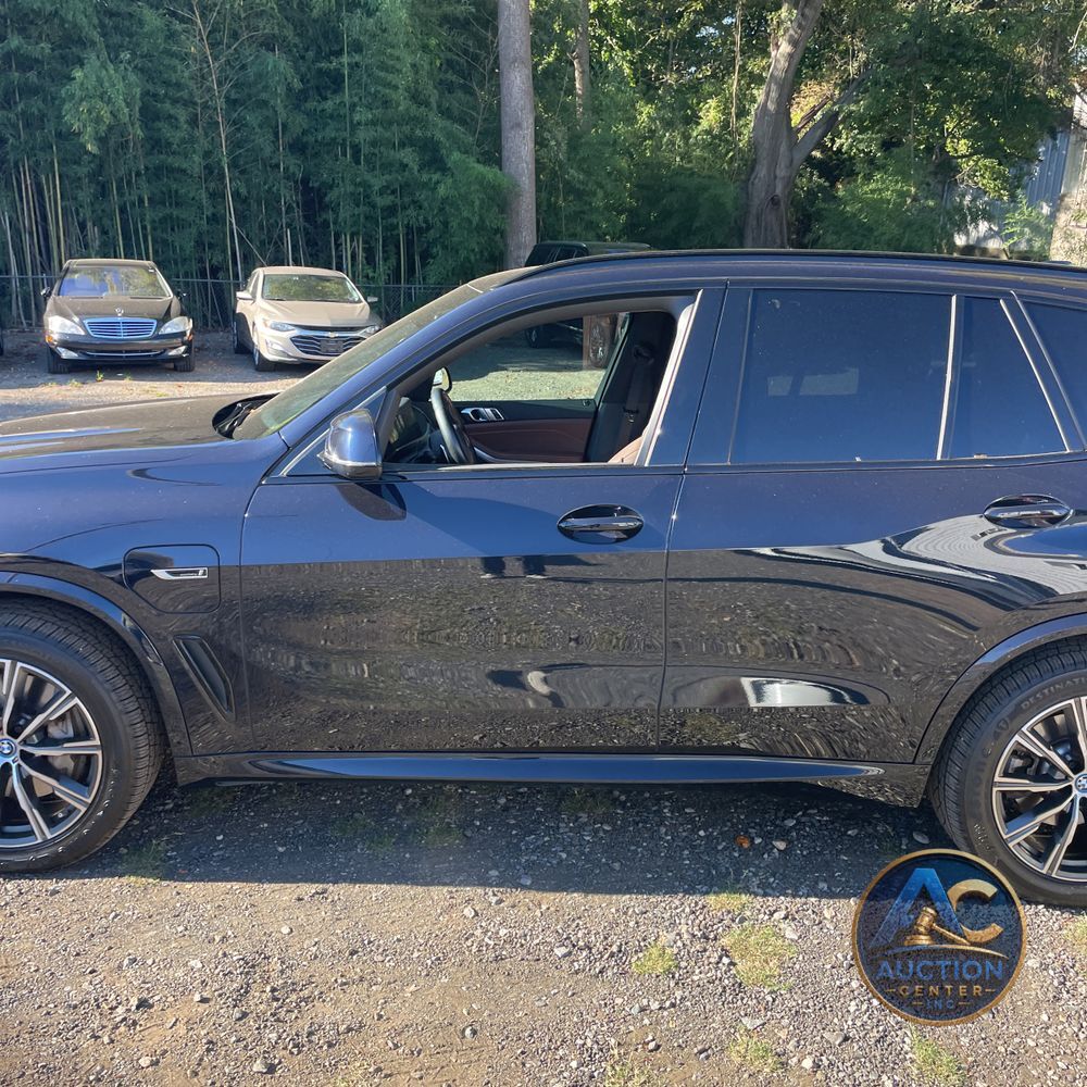 2023 BMW X5 xDrive45e