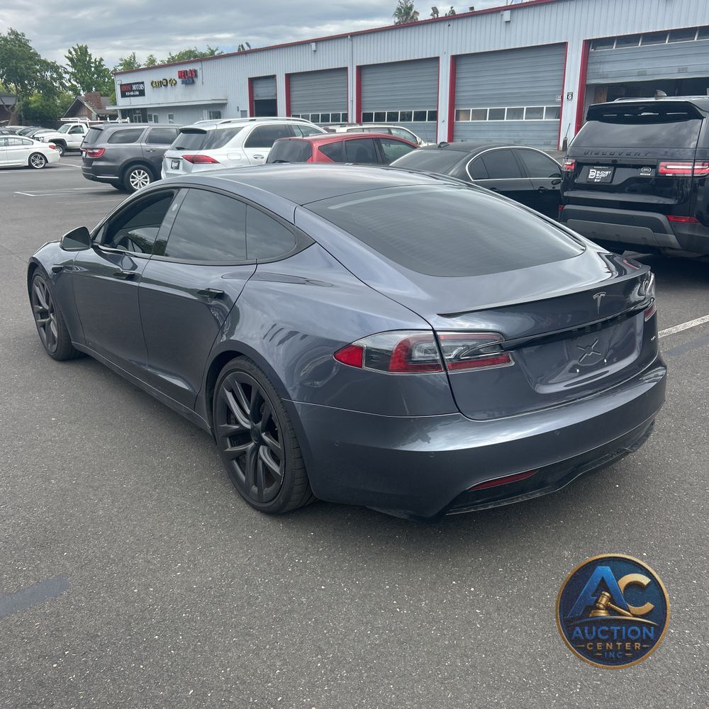 2021 Tesla Model S Plaid