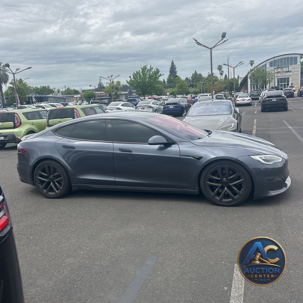 2021 Tesla Model S Plaid