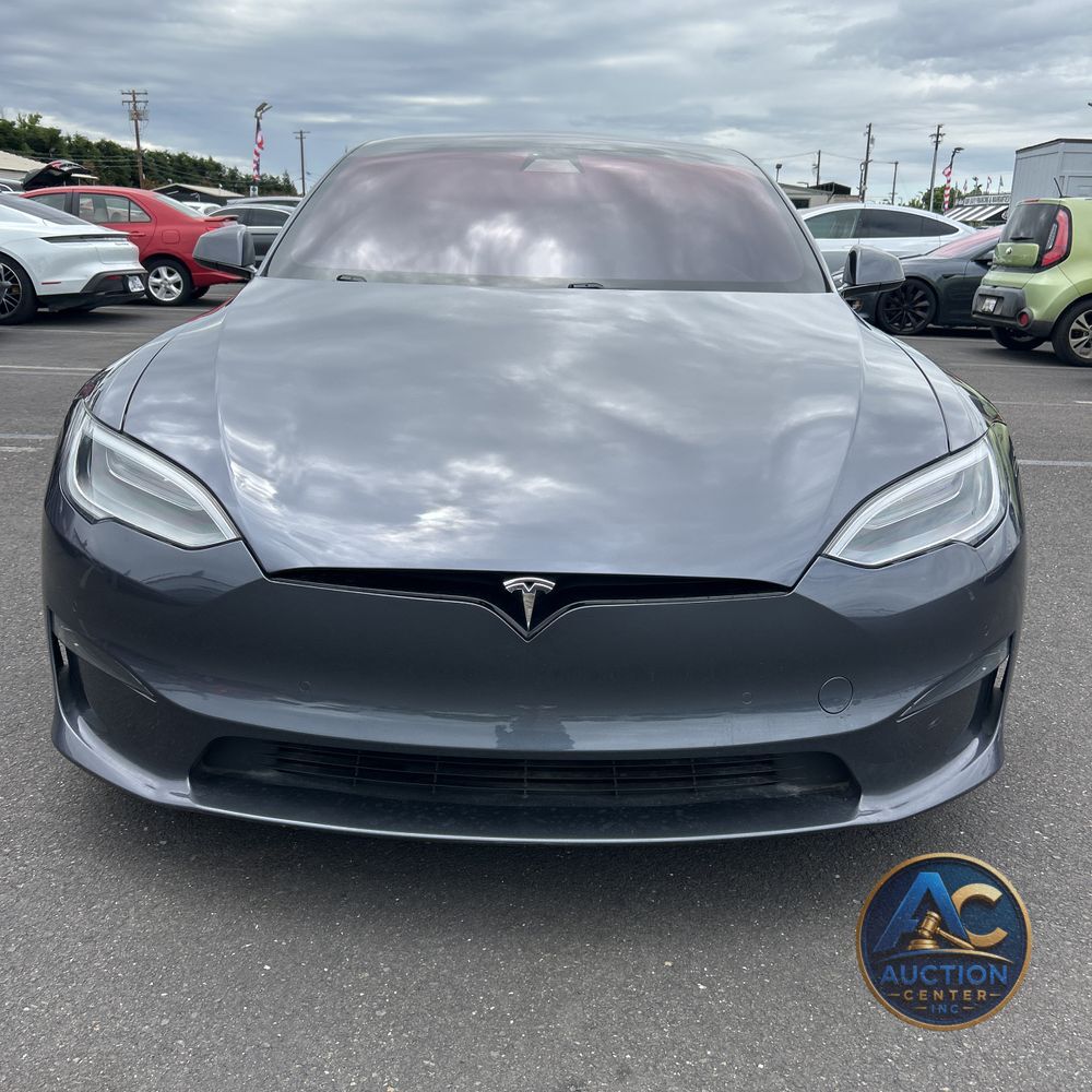 2021 Tesla Model S Plaid