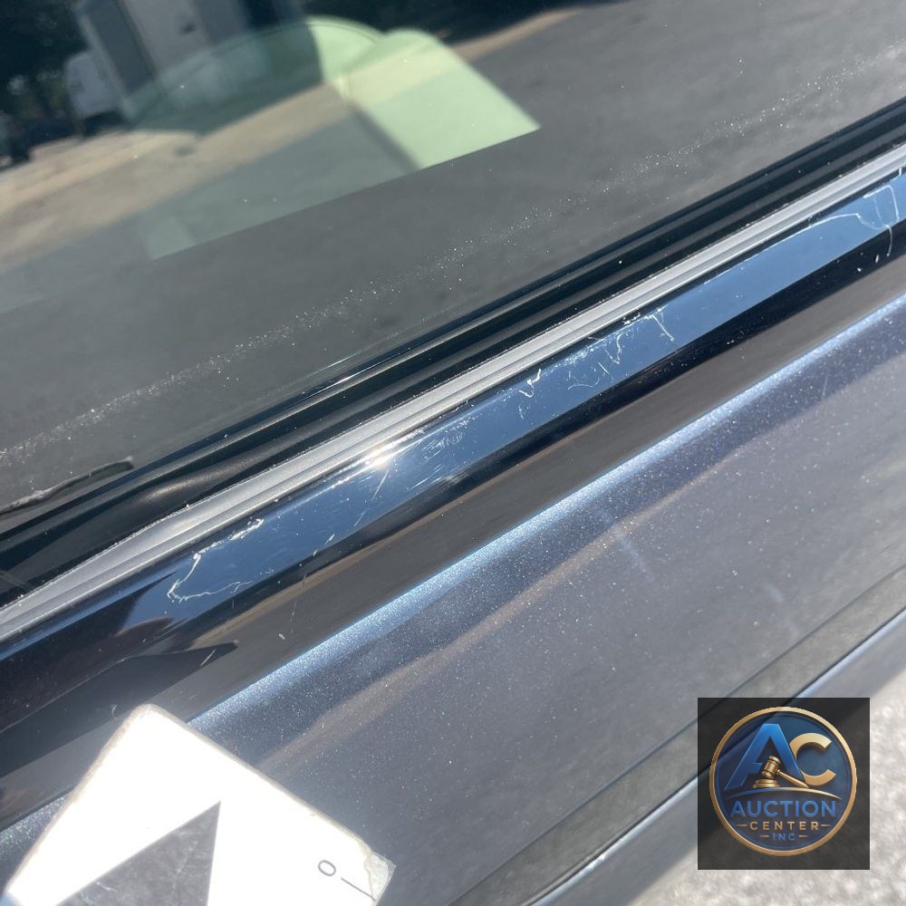 2022 Tesla Model S Plaid