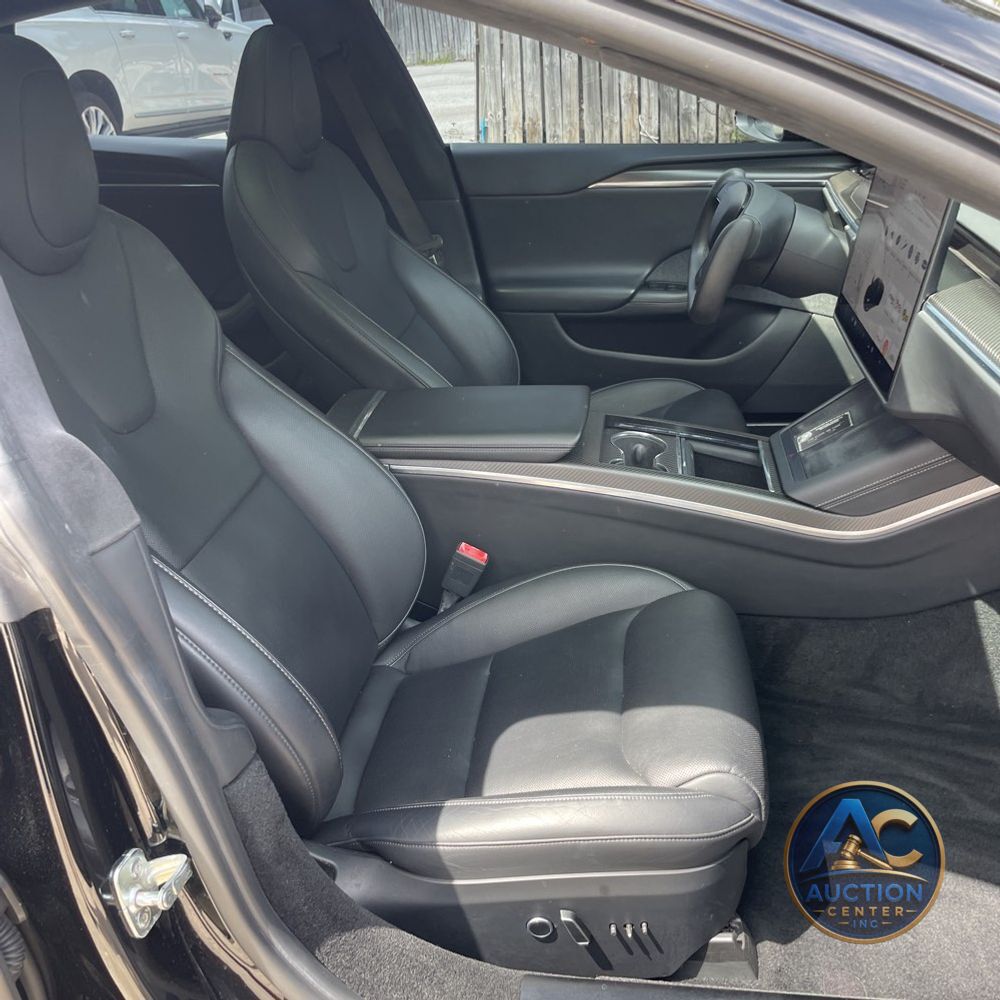 2021 Tesla Model S Plaid